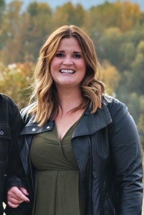 Cara-Bushmaker Cara Bushmaker