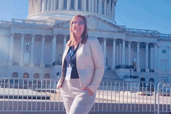 600px-2-Sarah Steinberg Sarah Steinberg